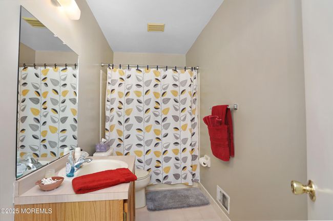 4108 Norma Pl, Condo with 2 bedrooms, 2 bathrooms and null parking in Toms River NJ | Image 17