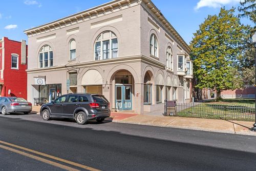 74 W Court Square, Pulaski, VA, 24301 | Card Image