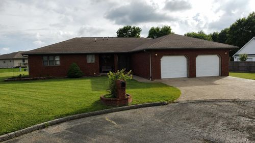 1603 Davis Cir, Mountain Grove, MO, 65711-1284 | Card Image