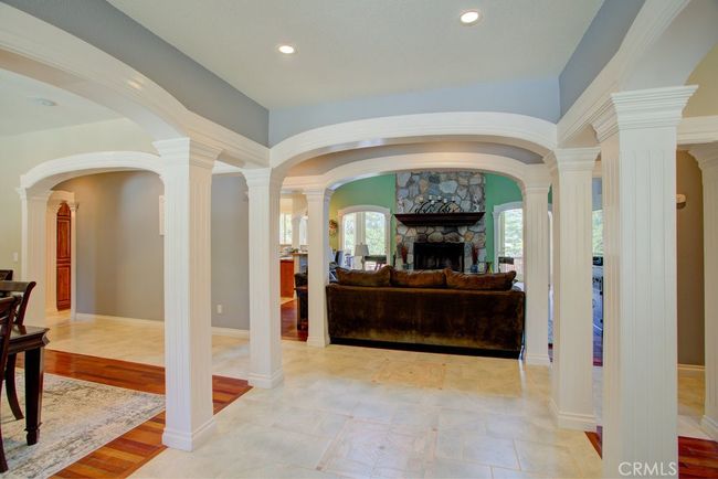32557 Pine Cone Ct A&B, House other with 5 bedrooms, 5 bathrooms and 5 parking in Running Springs CA | Image 14