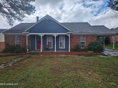 10155 Riggan Dr, Olive Branch, MS, 38654-1847 | Card Image