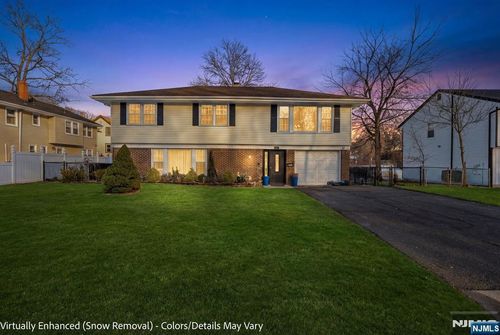 147 Pine Ave, New Milford, NJ, 07646-2636 | Card Image