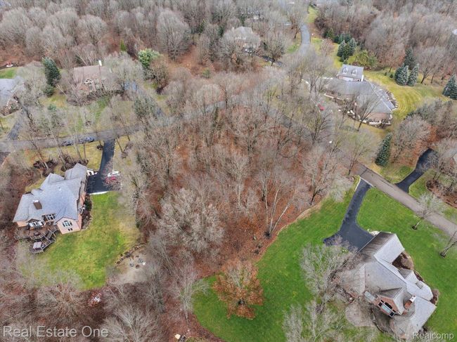 2423 Canterwood, Home with 0 bedrooms, 0 bathrooms and null parking in Highland MI | Image 9