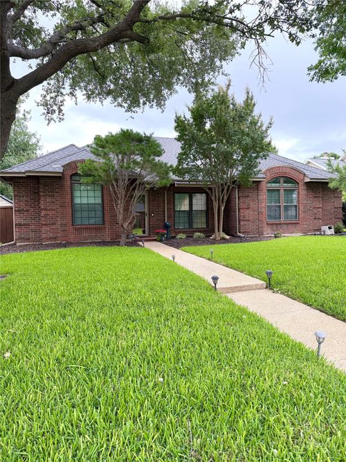 2013 Oakbluff Dr, Carrollton, TX, 75007-1604 | Card Image