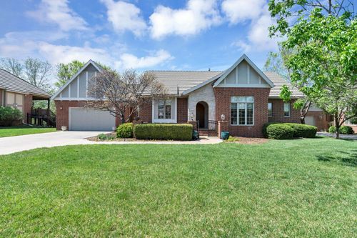 9237 N Wilson Estates Ct, Wichita, KS, 67206 | Card Image