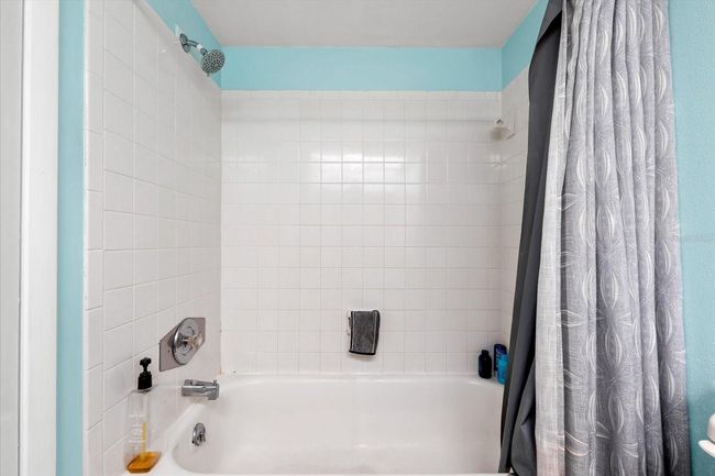 Bathroom 2. | Image 22