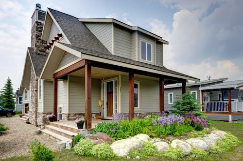 301 Cottageclub Green, Rural Rocky View County, AB, T4C1B1 | Card Image
