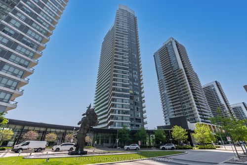 1110-115 Mcmahon Dr, North York, ON, M2K0E3 | Card Image