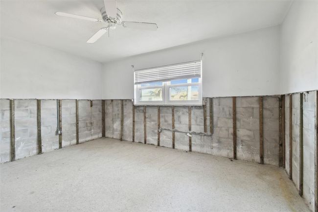 568 Johns Pass Ave, House other with 4 bedrooms, 3 bathrooms and null parking in MADEIRA BEACH FL | Image 65