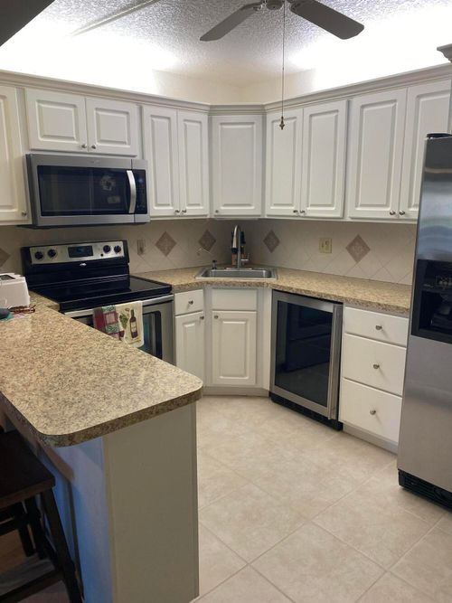 d1-341 Pine Ridge Cir, Greenacres, FL, 33463-1428 | Card Image