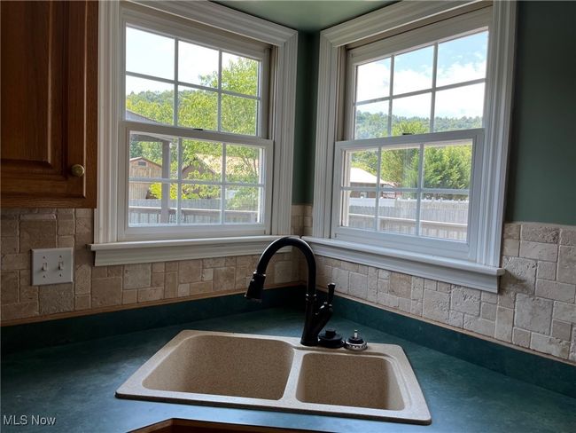 321 Dublin Dr, House other with 3 bedrooms, 3 bathrooms and null parking in Mineral Wells WV | Image 10