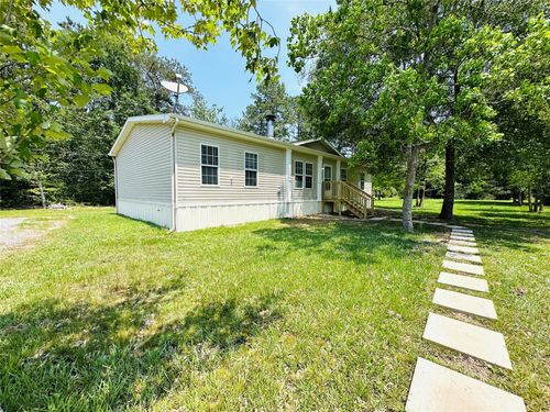 2937 Colonial Dr, Kountze, TX, 77625-6153 | Card Image