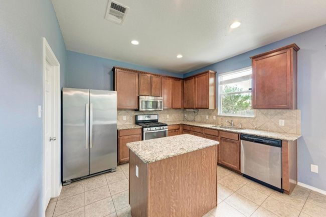 20224 Stanley Robin Ln, House other with 3 bedrooms, 3 bathrooms and 4 parking in Pflugerville TX | Image 14