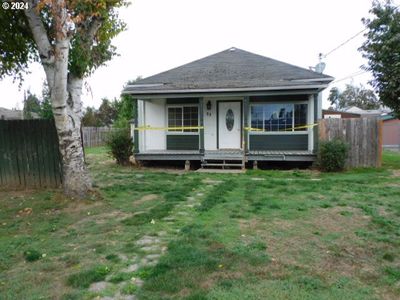 53 S 3 Rd St, House other with 4 bedrooms, 1 bathrooms and null parking in Creswell OR | Image 1