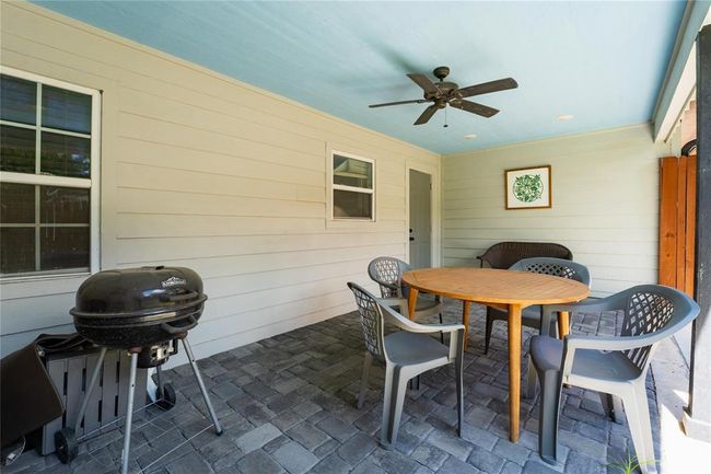 9305 Emnora Ln, House other with 2 bedrooms, 2 bathrooms and 1 parking in Houston TX | Image 17