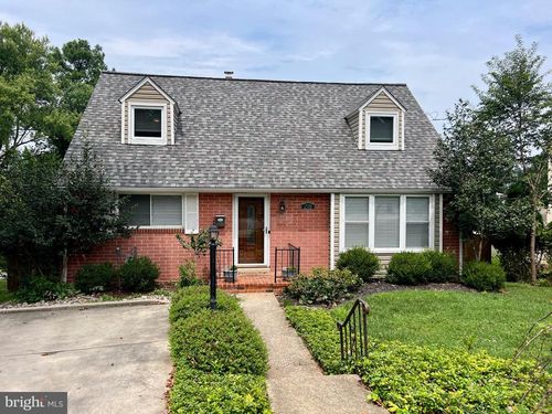 218 Oak Ave, PIKESVILLE, MD, 21208-4128 | Card Image