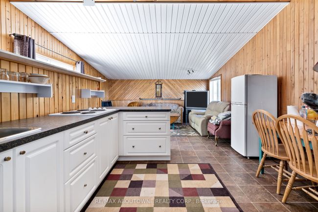 5617 Weslemkoon Lake Rd, Home with 0 bedrooms, 0 bathrooms and null parking in Addington Highlands ON | Image 19