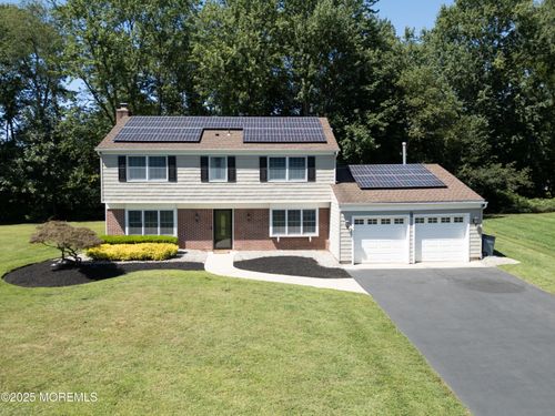 8 Wayne Ct, Manalapan, NJ, 07726-2924 | Card Image