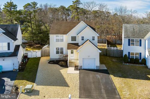 22 Dolphin Cir W, Bayville, NJ, 08721-2460 | Card Image