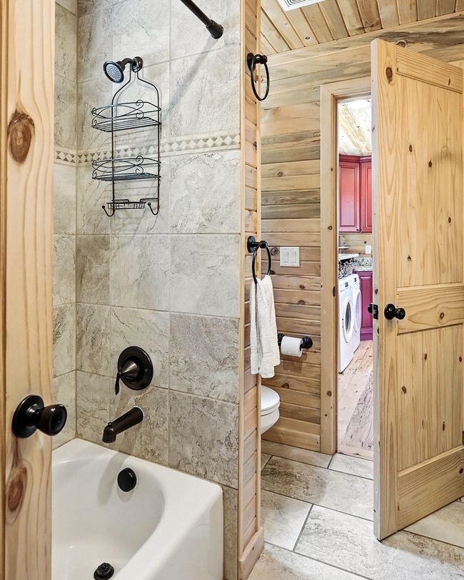 181 Gurr Well-25 | Image 12