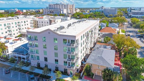 303-644 3rd Ave S, St Petersburg, FL, 33701-4121 | Card Image