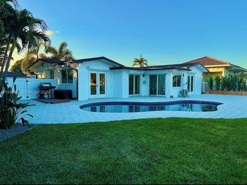 2-806 Argonaut Is, Dania Beach, FL, 33004-2355 | Card Image