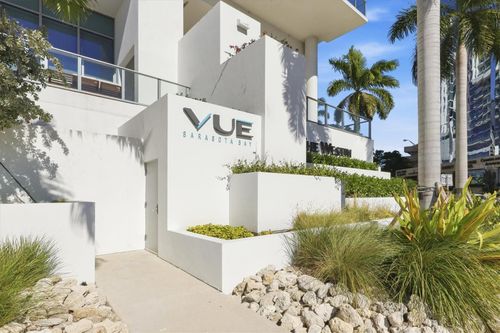807-1155 N Gulfstream Ave, SARASOTA, FL, 34236-5568 | Card Image