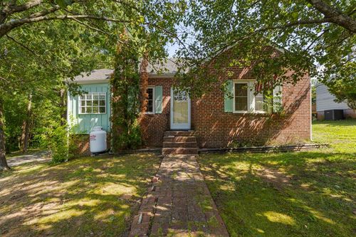1621 9th St, Victoria, VA, 23974-9662 | Card Image