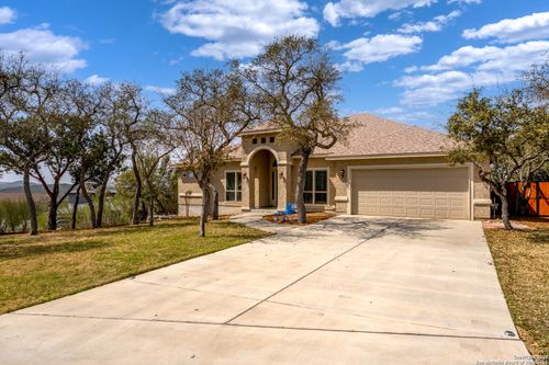 1223 Silent Hollow, San Antonio, TX, 78260 | Card Image