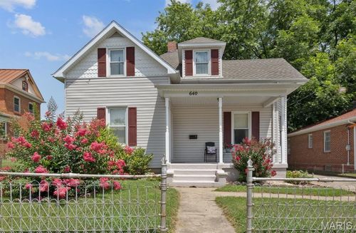 640 N 3rd St, Ste Genevieve, MO, 63670-1004 | Card Image