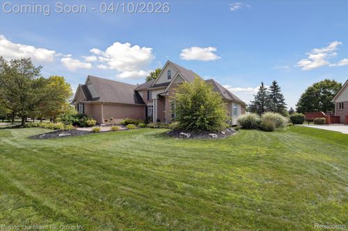6977 Kennesaw Rd, Canton, MI, 48187-1283 | Card Image
