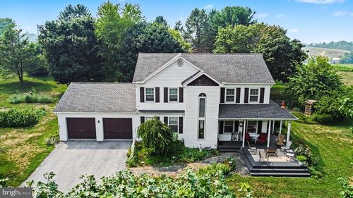 581 Hostetter Ln, ANNVILLE, PA, 17003-9621 | Card Image