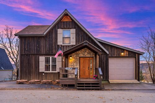 330 Iroquois Ln, Lampe, MO, 65681-8363 | Card Image