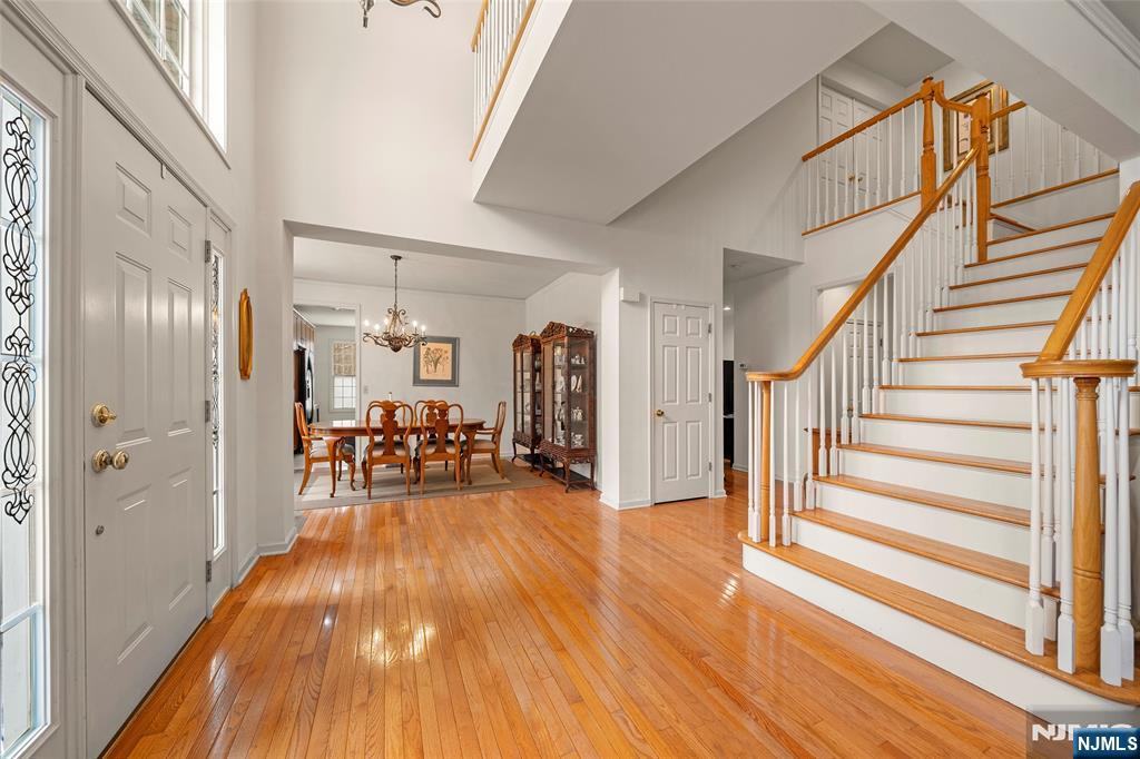 Residential in Roseland 3