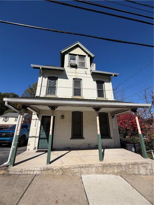 2-1559 Broadway, Fountain Hill, PA, 18015-3901 | Card Image