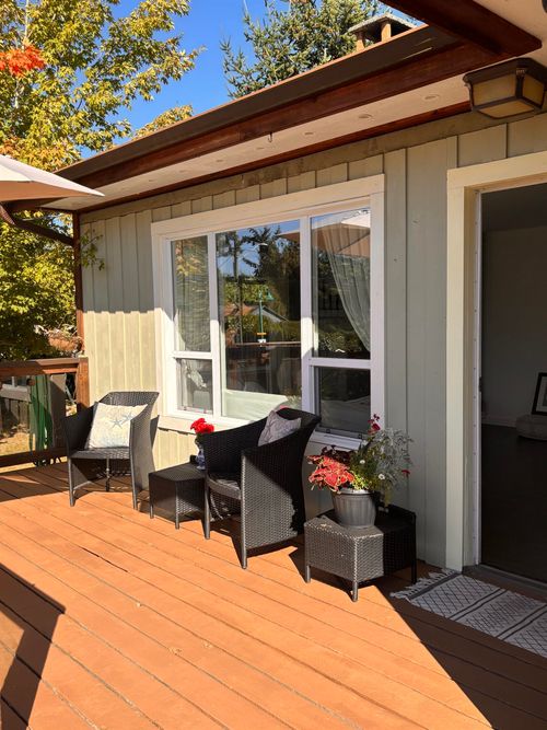 5582 Emerson Road, Sechelt, BC, V7Z0R8 | Card Image