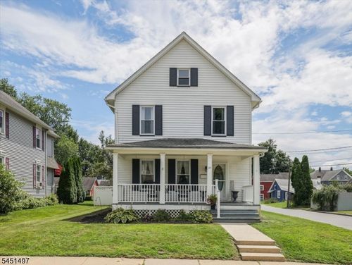 33 State St, Washington, NJ, 07882-2001 | Card Image