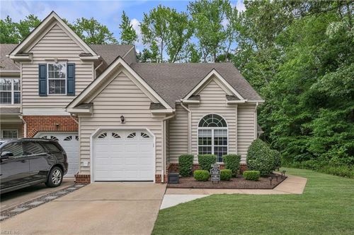 7009 Darby Ct, Suffolk, VA, 23435-3325 | Card Image