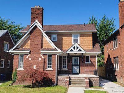 3669 Devonshire Road, Home with 3 bedrooms, 2 bathrooms and null parking in Detroit MI | Image 2