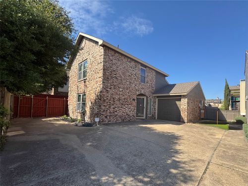 3411 Briaroaks Dr, Garland, TX, 75044-7360 | Card Image
