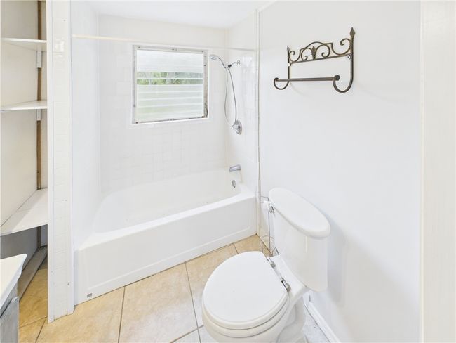 6385 105 Th Pl, House other with 2 bedrooms, 2 bathrooms and null parking in Sebastian FL | Image 14