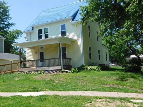 403 Walnut St, Tipton, IA, 52772-1846 | Card Image