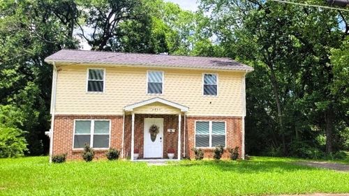 2311 E 14th St, Chattanooga, TN, 37404-4518 | Card Image