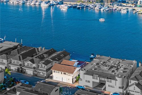 318 Via Lido Nord, Newport Beach, CA, 92663-4610 | Card Image