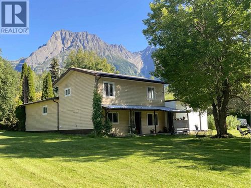 1555 Aldous St, South Hazelton, BC, V0J2J1 | Card Image