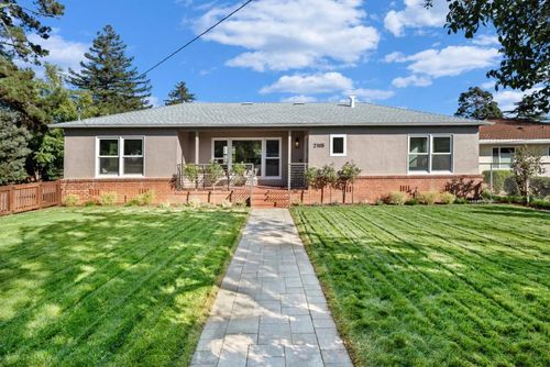 2105 Stratford Way, San Mateo, CA, 94403-1722 | Card Image