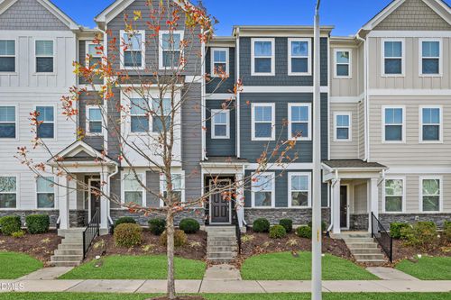 6307 Perry Creek Rd, Raleigh, NC, 27616-4348 | Card Image