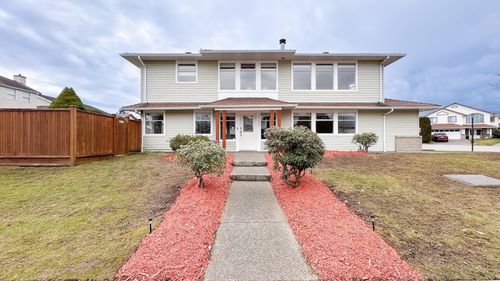 12055 Chestnut Cres, Pitt Meadows, BC, V3Y2L6 | Card Image