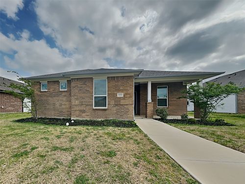 3416 Tennessee Ave, Lancaster, TX, 75134-4200 | Card Image