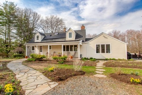 1714 Linvale Harbourton Rd, LAMBERTVILLE, NJ, 08530-3301 | Card Image